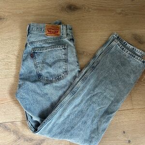 Women’s Levi’s Low Pro Straight Jeans